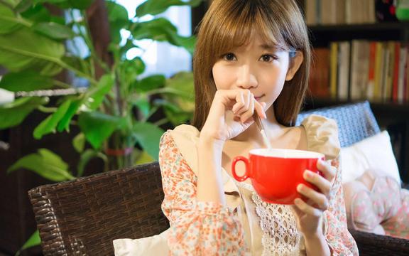 五颜六色的小炒牛肉：如何制作出经典的中国菜肴
