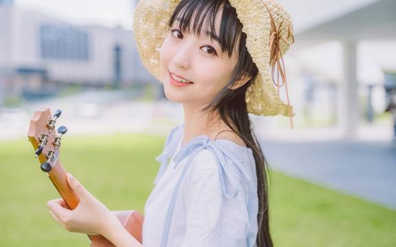 用少量材料轻松制作花卷