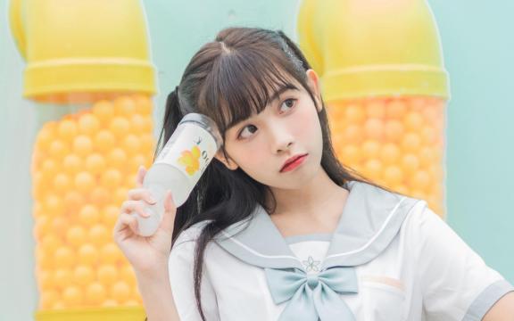 君子兰叶黄怎么回事(君子兰叶黄的原因？)