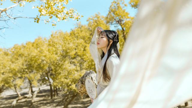 椰子肉怎么取出来吃(椰子肉怎么取出来椰子肉怎么打开)