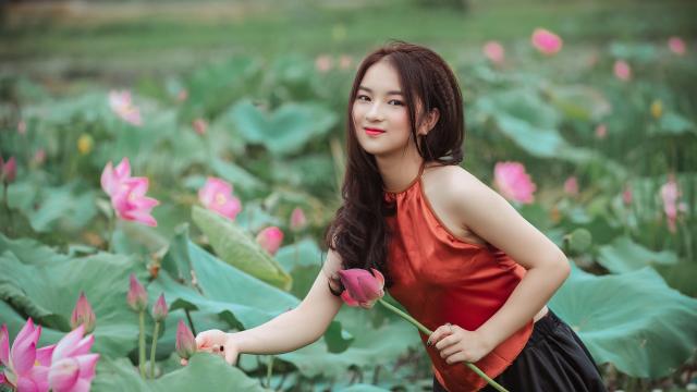 来一碗清爽口感的水煮花生，暑热夏日不再烦恼！