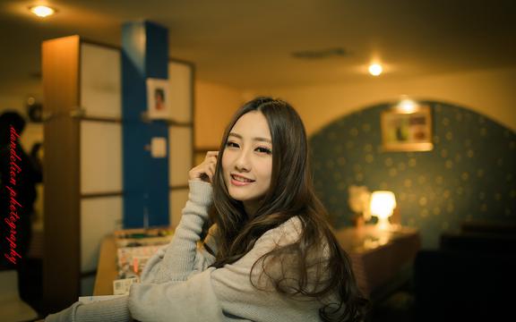 鲜嫩多滋味，尝试凉拌鸡丝拉皮的口感吧！