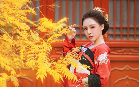 蒜蓉粉丝鲍鱼的做法家常做法(怎样做蒜蓉粉丝蒸鲍鱼)