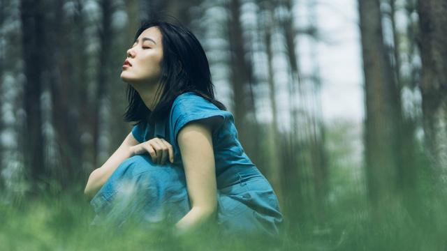 手工打造的家庭芒果冰激凌，美味香甜无负担！