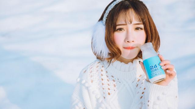 鱿鱼仔里面塞的是什么(鱿鱼仔里面是什么东西,应该不是猪肉吧？)
