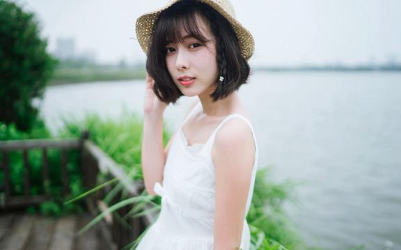 入睡困难吃刺五加管用吗(我睡觉轻有一点动静就睡不着了)