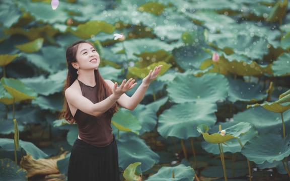 如何做出正宗口感鲜美的酸辣白菜？