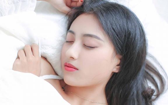 清炒芥兰的做法(芥兰怎么做美味又简单？)